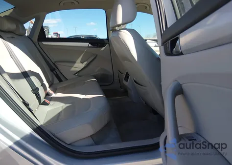 2013 Volkswagen Passat 2.5L Se from USA, damaged, VIN 1VWBH7A3XDC098930